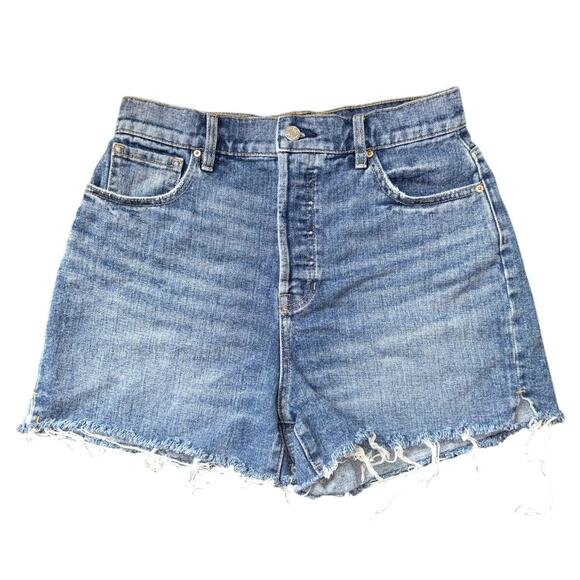 PacSun High Rise Icon Short Medium Wash Denim Size 28 Raw Hem Trendy Summer - Picture 1 of 5